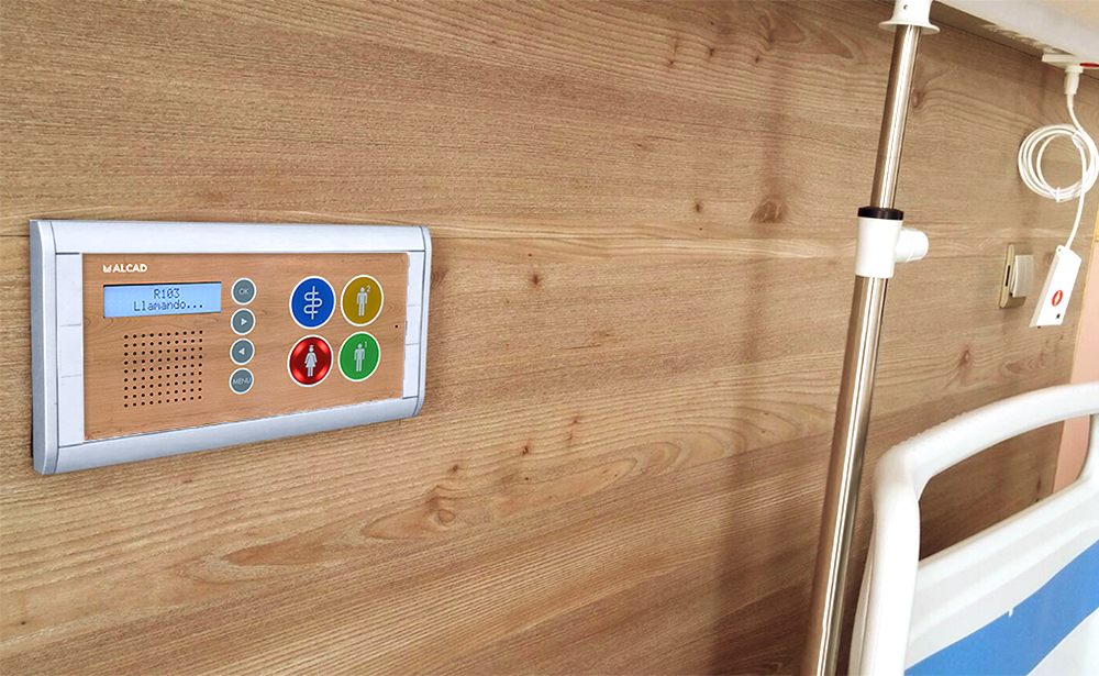 Customizable room terminals: designs that adapt to the needs of any hospital or nursing home